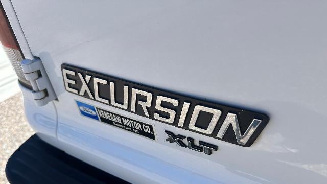 2004 Ford Excursion XLS