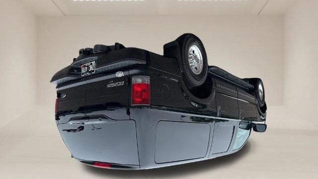 2004 Ford Excursion XLS