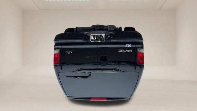 2004 Ford Excursion XLS