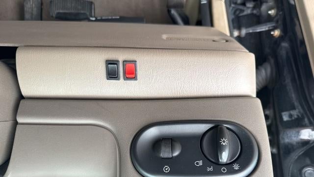 2004 Ford Excursion XLS