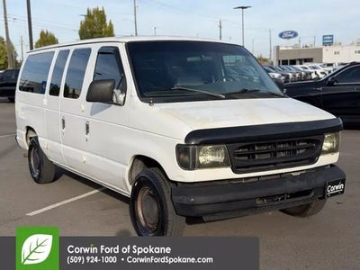 1998 Ford E-150 3DR Chateau Club Wagon Passenger Van