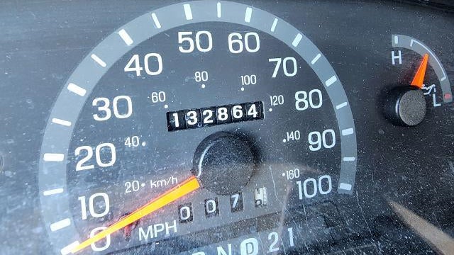 2001 Ford E-Series E-150 XL