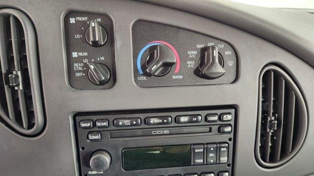 2003 Ford E-Series E-150 XL