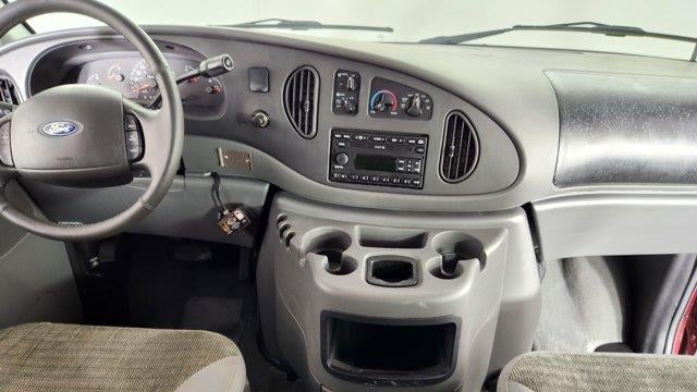 2003 Ford E-Series E-150 XL