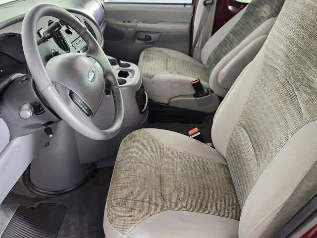 2003 Ford E-150 - $9,794