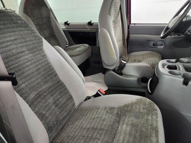 2003 Ford E-150 - $9,794