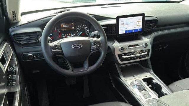 2020 Ford Explorer Base