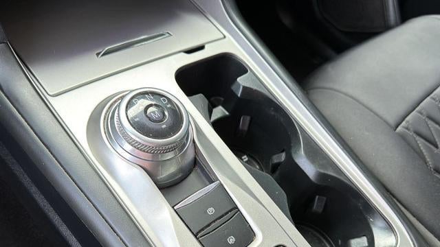 2020 Ford Explorer Base