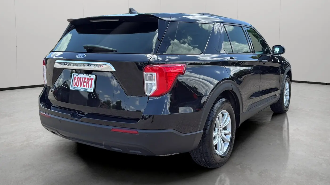 2021 Ford Explorer Base