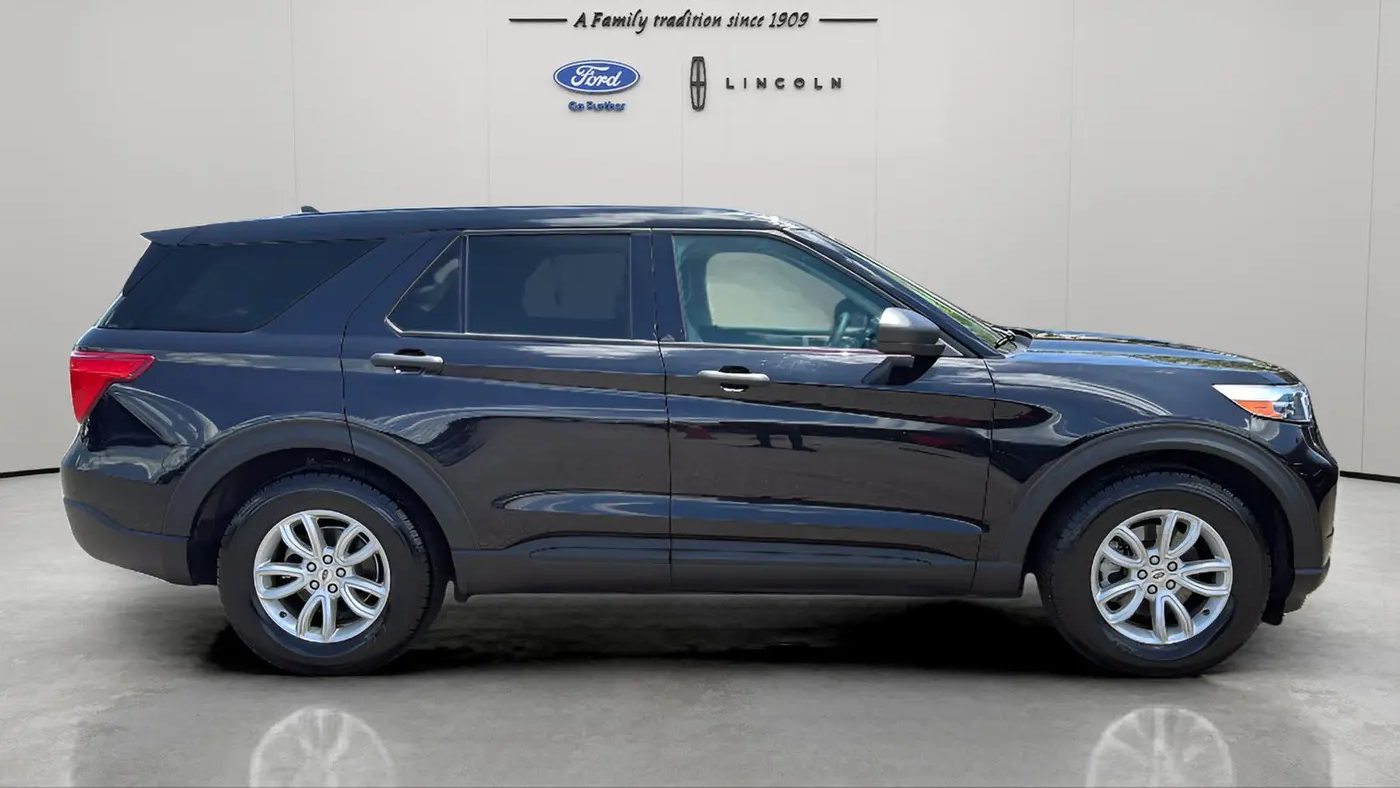 2021 Ford Explorer Base