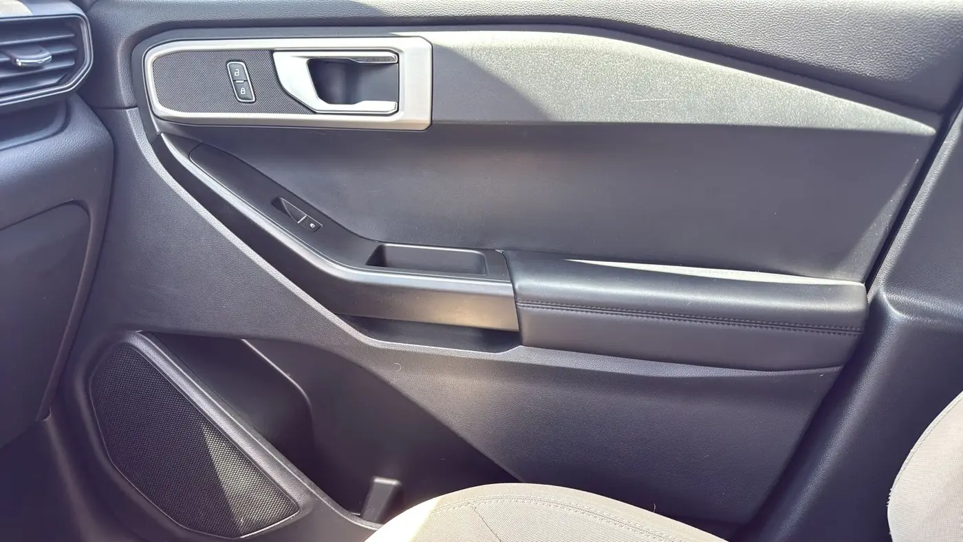 2021 Ford Explorer Base