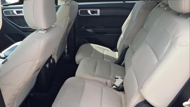 2021 Ford Explorer Base