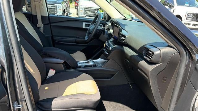 2020 Ford Explorer Base