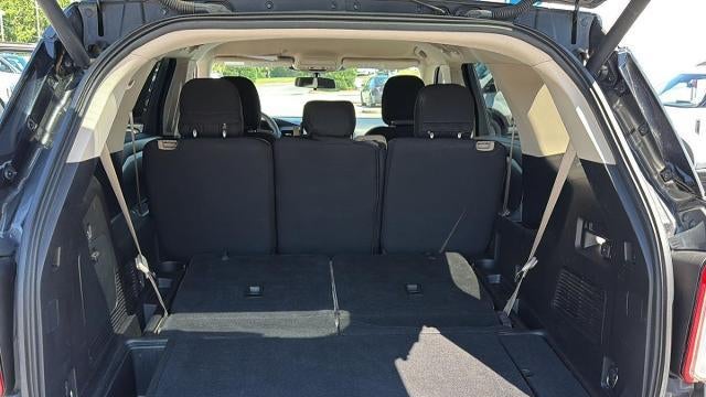 2020 Ford Explorer Base