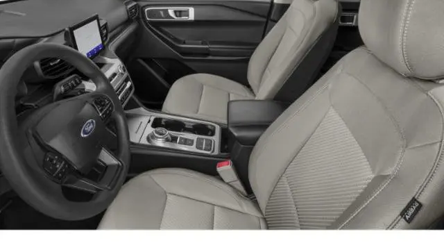 2023 Ford Explorer Base