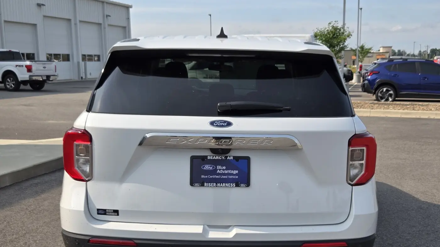 2021 Ford Explorer Base