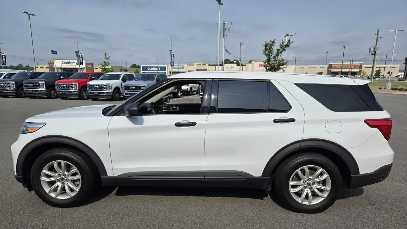 2021 Ford Explorer Base