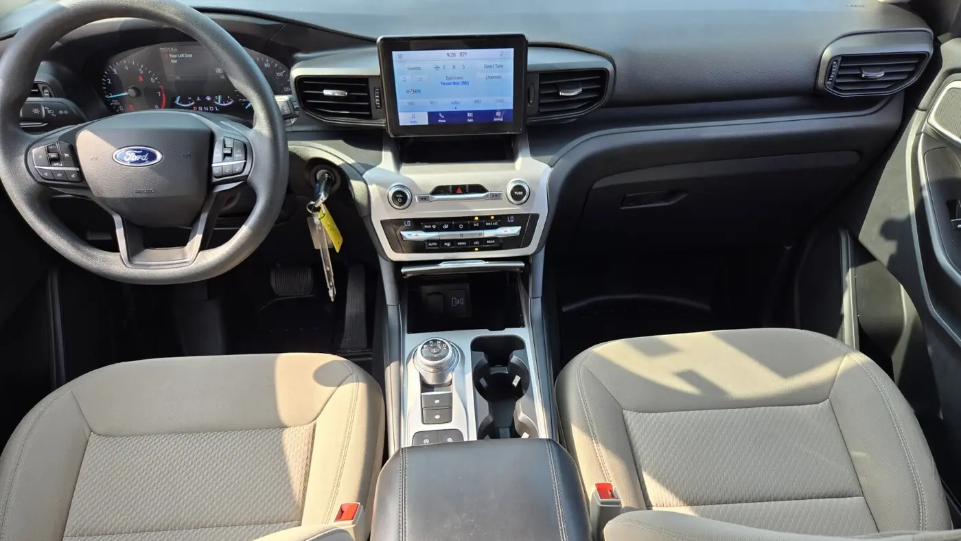2021 Ford Explorer Base