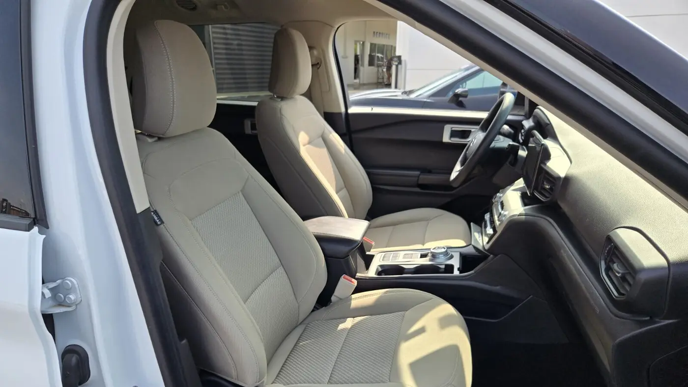 2021 Ford Explorer Base