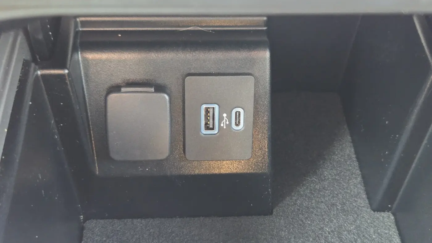 2021 Ford Explorer Base