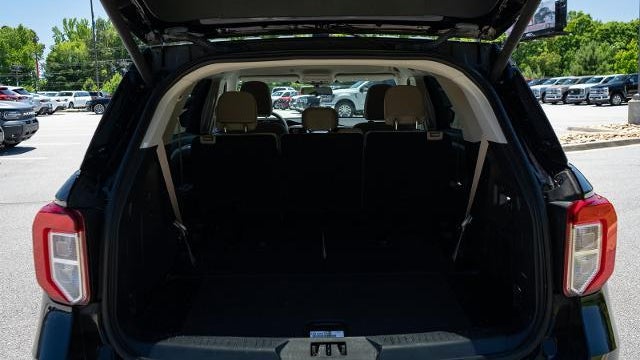 2021 Ford Explorer Base