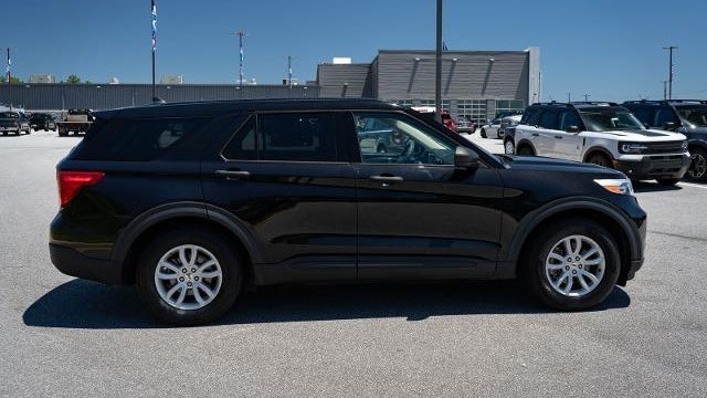 2021 Ford Explorer Base