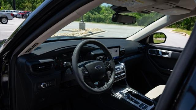 2021 Ford Explorer Base