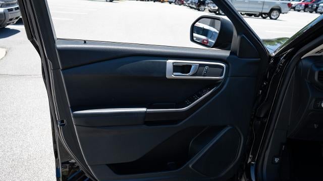 2021 Ford Explorer Base