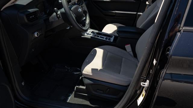 2021 Ford Explorer Base