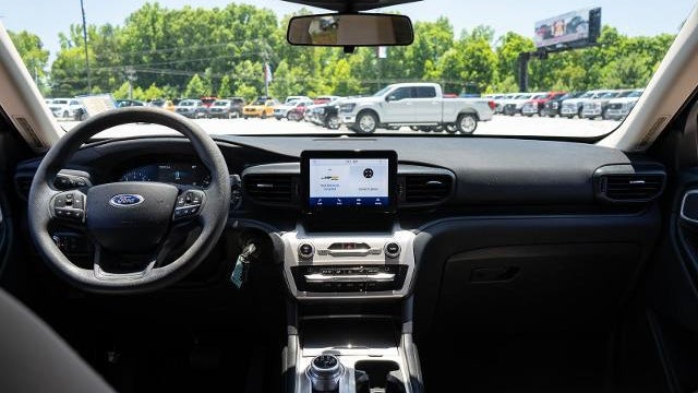 2021 Ford Explorer Base
