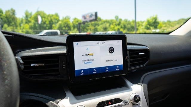 2021 Ford Explorer Base