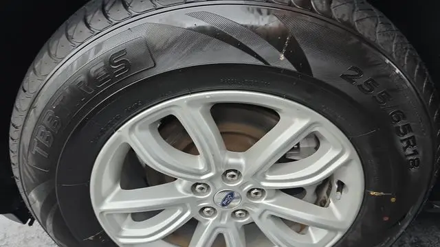 2021 Ford Explorer Base