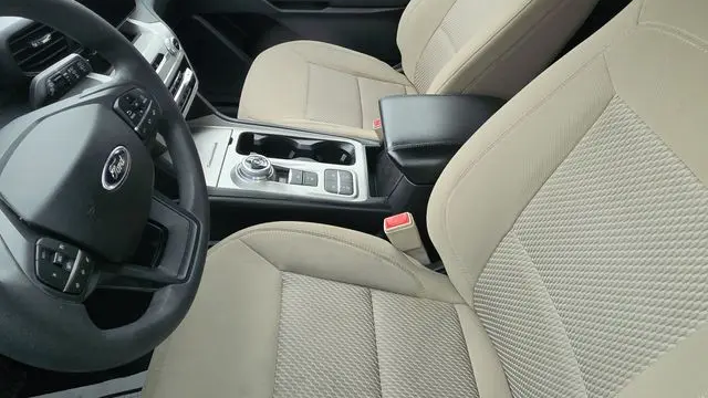 2021 Ford Explorer Base