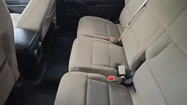 2021 Ford Explorer Base