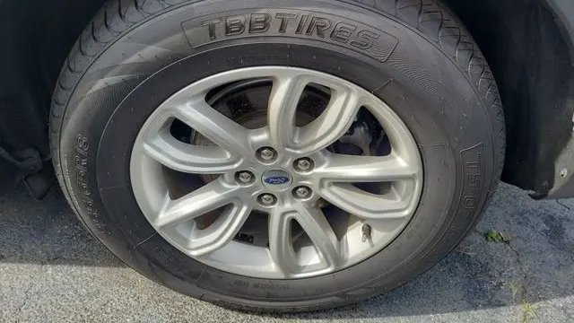 2021 Ford Explorer Base