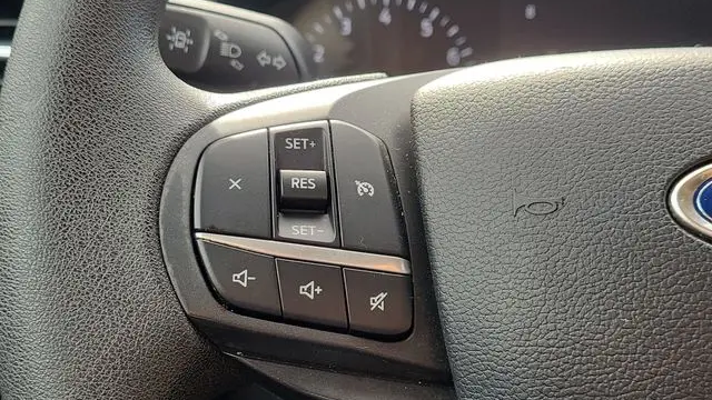 2021 Ford Explorer Base