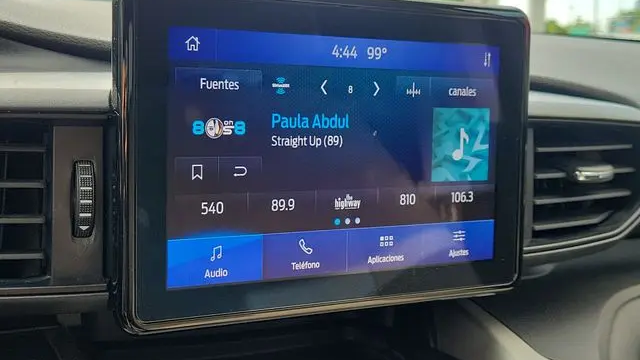 2021 Ford Explorer Base