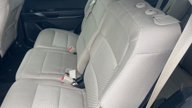 2021 Ford Explorer Base