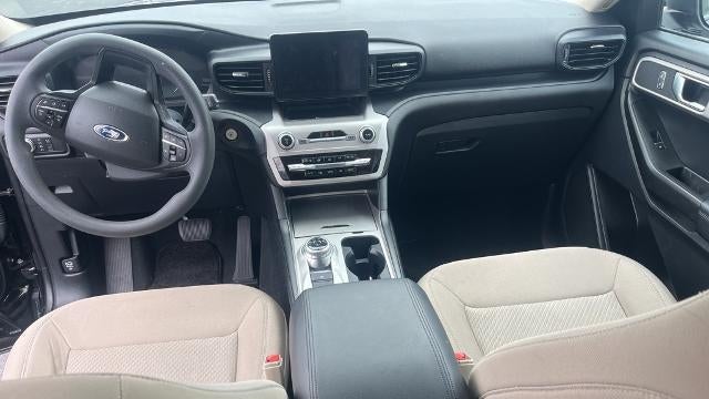 2021 Ford Explorer Base