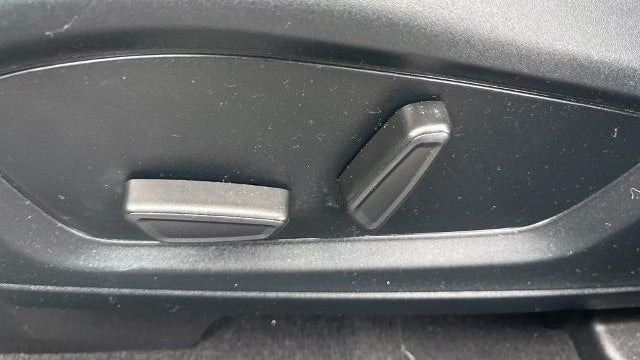 2021 Ford Explorer Base