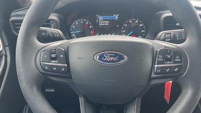 2021 Ford Explorer Base