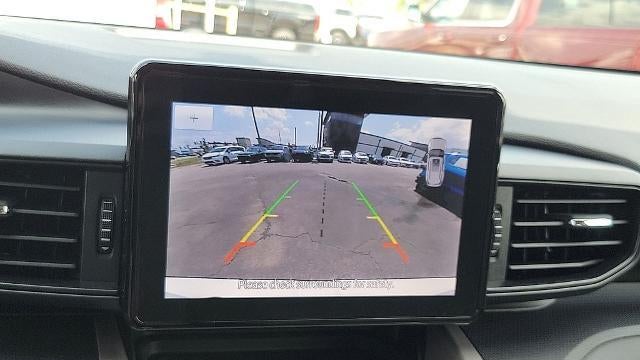 2023 Ford Explorer Base