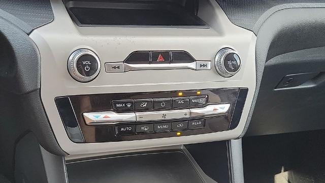 2023 Ford Explorer Base