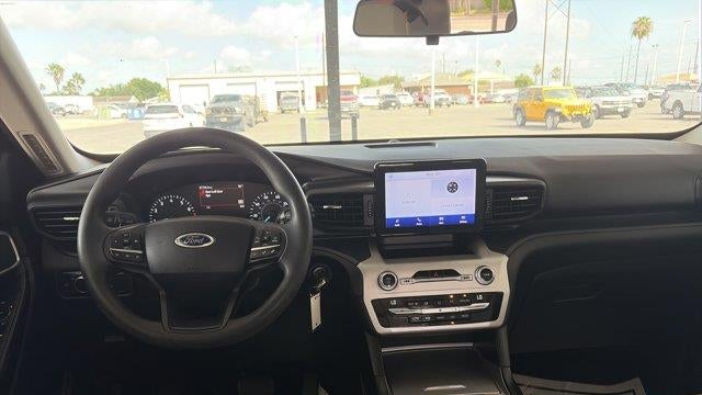 2020 Ford Explorer Base