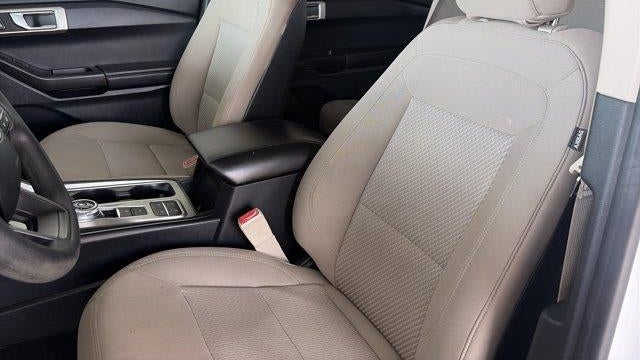 2020 Ford Explorer Base