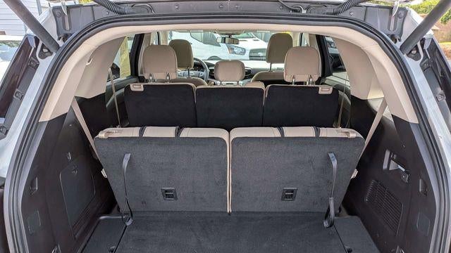 2020 Ford Explorer Base