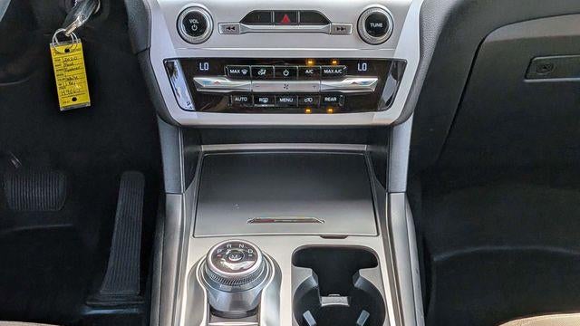 2020 Ford Explorer Base