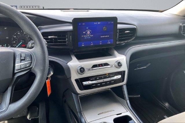 2022 Ford Explorer - $17,988