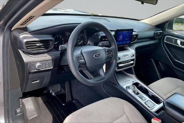 2022 Ford Explorer - $17,988