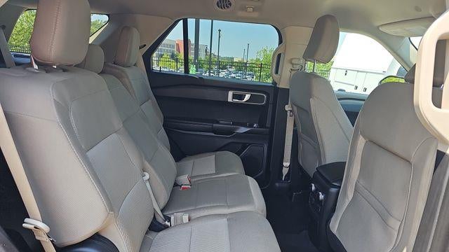 2021 Ford Explorer Base